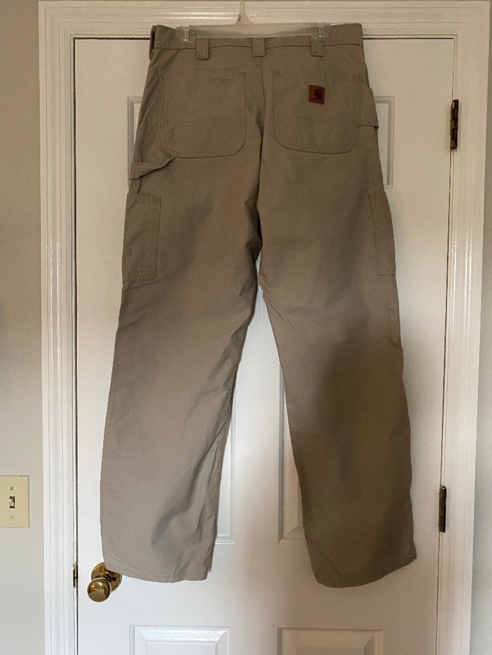 Like new Carhartt cargo pants - Picture 2 of 4